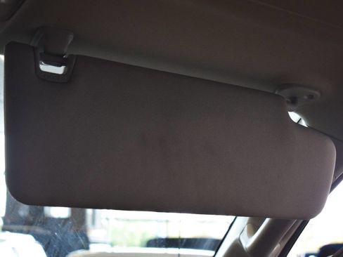 Used 2016 Toyota Tundra SR image 41