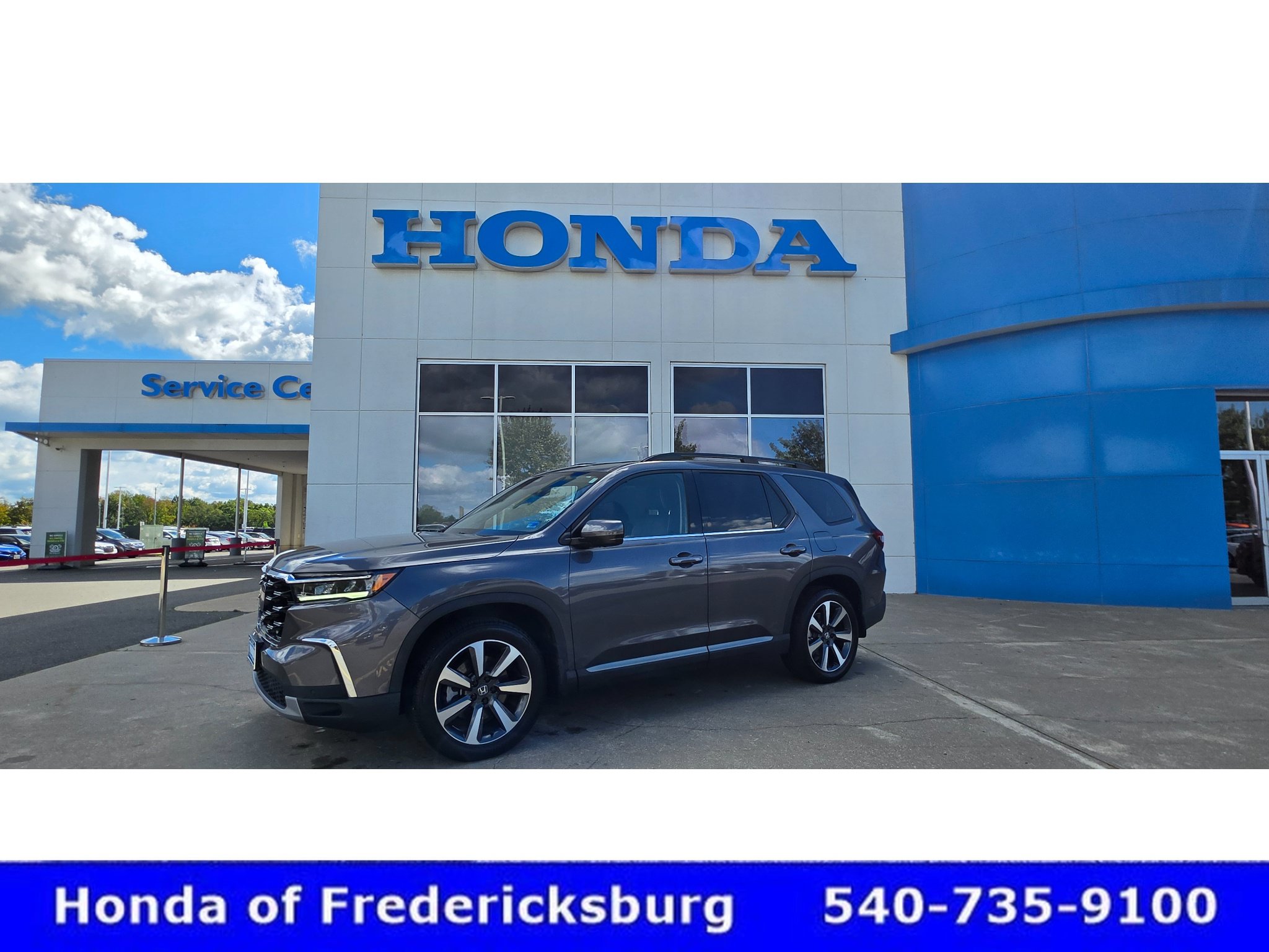 Certified 2025 Honda Pilot Elite image 1