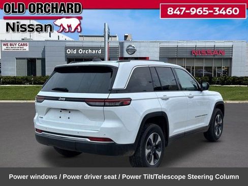 Used 2022 Jeep Grand Cherokee Limited 4xe w/ Luxury Tech Group II AWD/4WD image 7