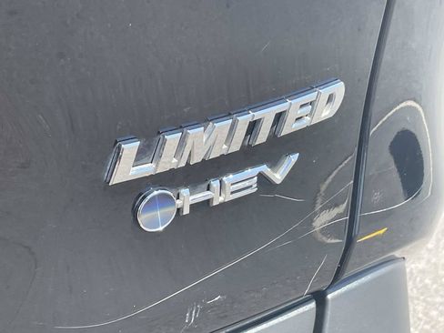Used 2025 Toyota RAV4 Limited w/ Advanced Technology Package AWD/4WD image 10