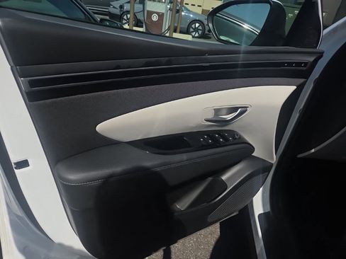 Used 2022 Hyundai Tucson Limited w/ Cargo Package image 7