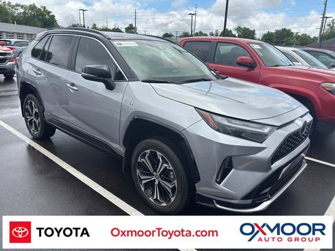 Used 2024 Toyota RAV4 XSE w/ Weather Package AWD/4WD image 1