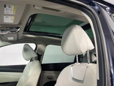 Used 2025 Hyundai Tucson Limited image 26