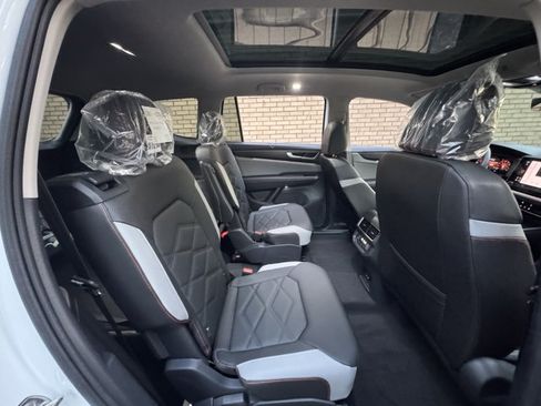 New 2026 Volkswagen Atlas Peak Edition AWD/4WD image 20