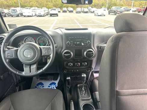 Used 2017 Jeep Wrangler Sport w/ Quick Order Package 24S image 17