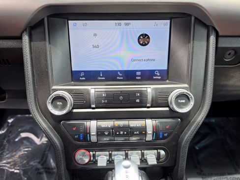 Used 2020 Ford Mustang Premium RWD image 22