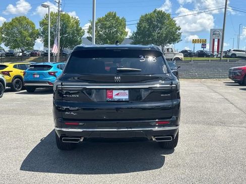 New 2026 Buick Enclave Avenir image 5