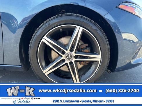Used 2021 Mercedes-Benz A 220 image 5