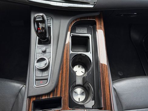 Used 2021 Cadillac Escalade ESV Premium Luxury w/ Driver Assist Tech Package image 33