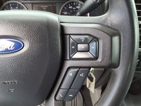 Used 2019 Ford F250 XLT w/ XLT Premium Package AWD/4WD image 30