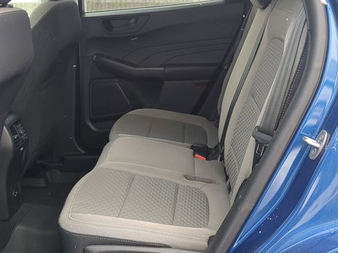 Used 2022 Ford Escape SE w/ Cold Weather Package image 23