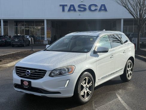 Used 2015 Volvo XC60 T6 image 1