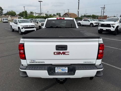 Used 2019 GMC Sierra 3500 Denali w/ Duramax Plus Package AWD/4WD image 6