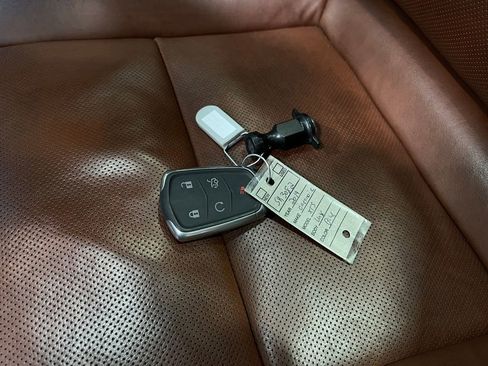 Used 2019 Cadillac XTS Luxury w/ Driver Awareness Package image 39