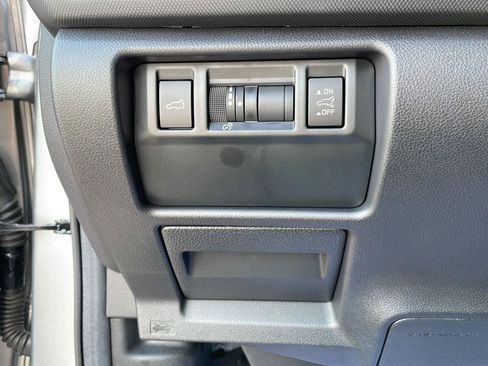 Used 2026 Subaru Forester Premium AWD/4WD image 13