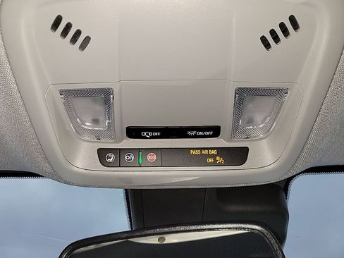 Used 2024 Chevrolet Malibu LT image 18