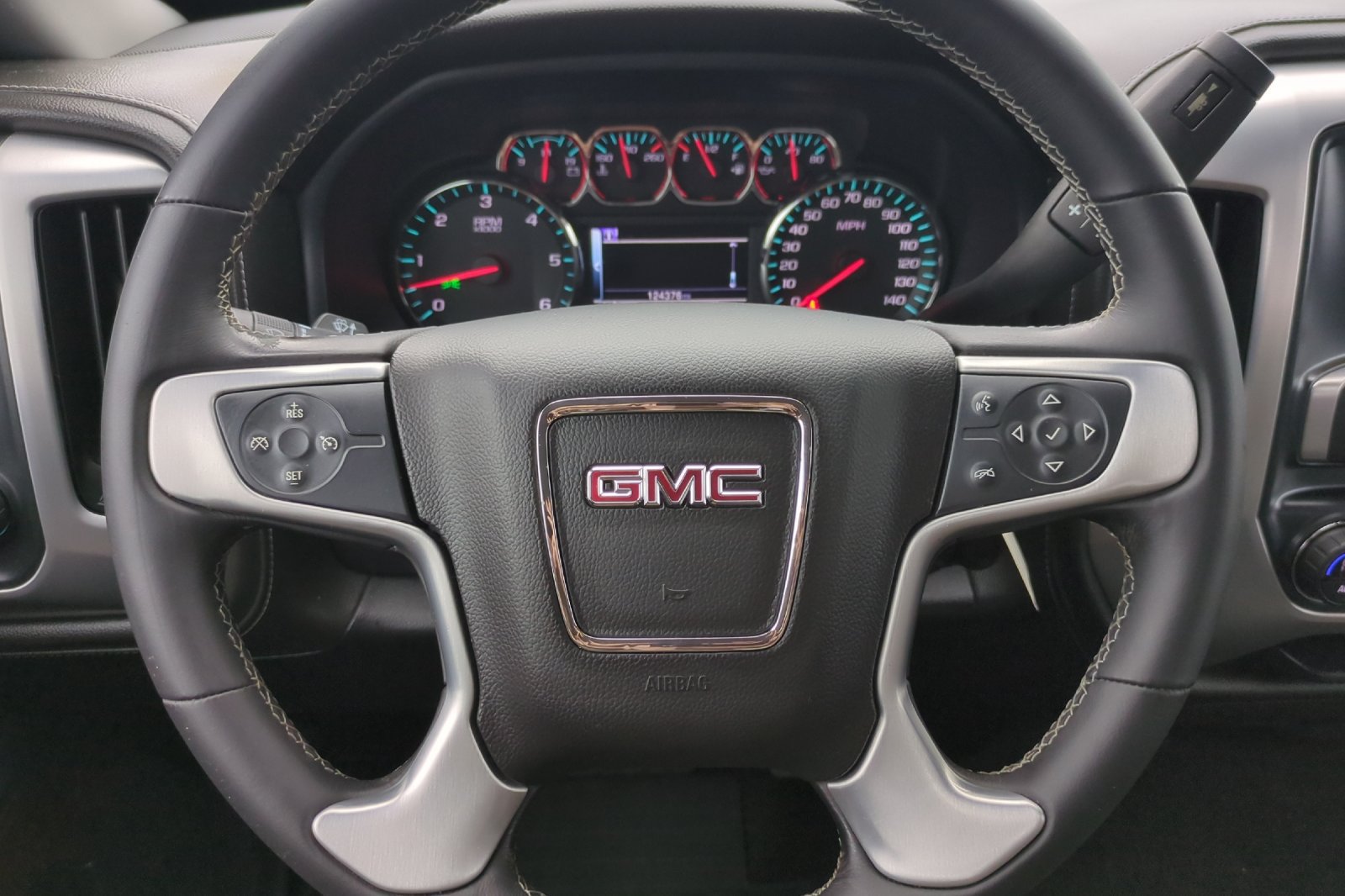 Used 2017 GMC Sierra 1500 SLE w/ SLE Value Package RWD image 33