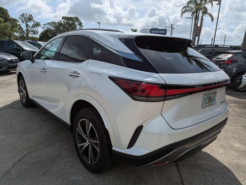 Used 2025 Lexus RX 350 Premium FWD image 6