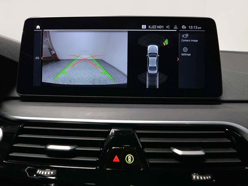 Certified 2023 BMW 530i xDrive w/ M Sport Package image 15