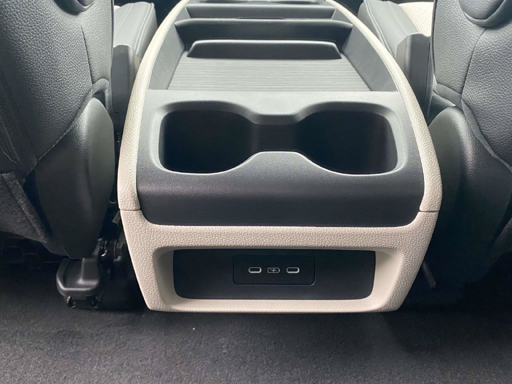 New 2027 Honda Odyssey Elite image 11
