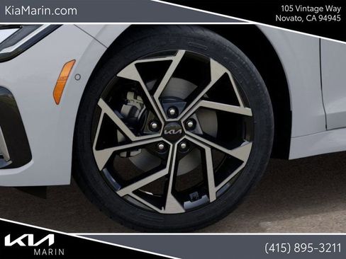 New 2026 Kia K5 EX image 9