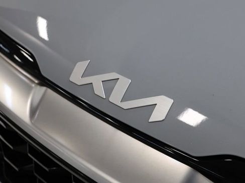 Used 2024 Kia Sportage SX image 12