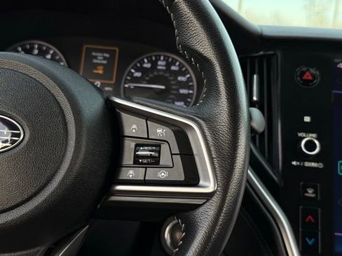 Used 2022 Subaru Outback Limited image 7