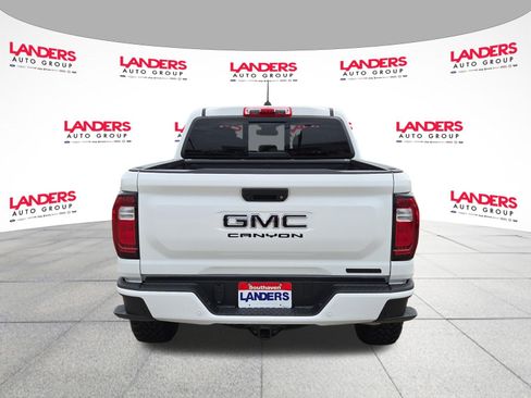 Used 2025 GMC Canyon Elevation w/ Convenience Package AWD/4WD image 4
