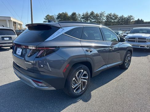 Certified 2025 Hyundai Tucson Limited image 5