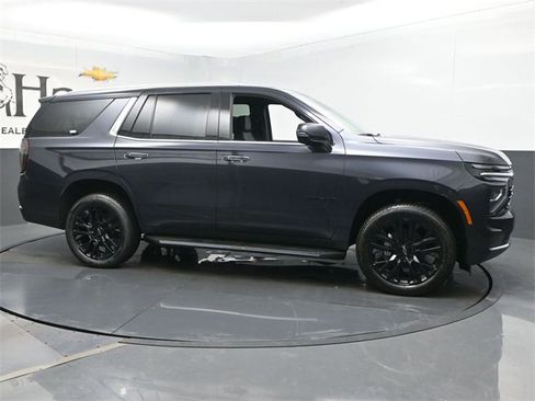 New 2025 Chevrolet Tahoe Premier image 1