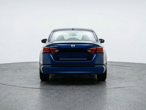 Used 2025 Nissan Altima 2.5 SV image 7