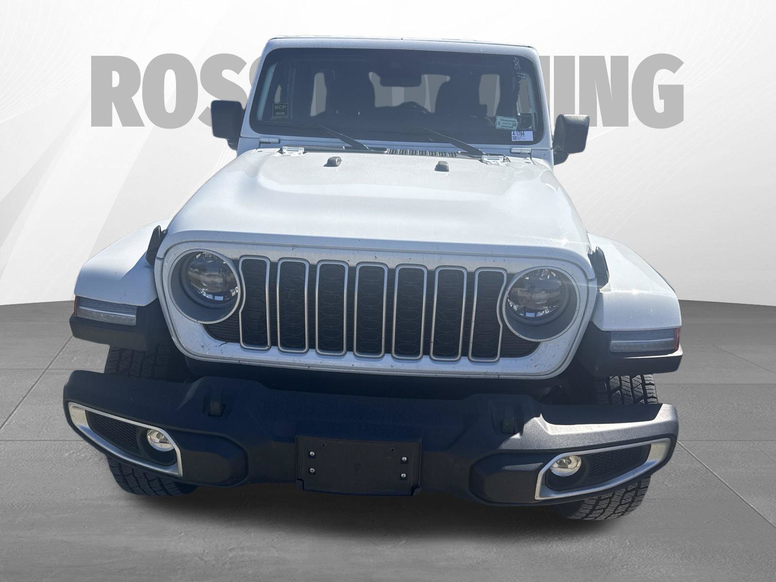 Used 2025 Jeep Wrangler Unlimited Sahara AWD/4WD image 2