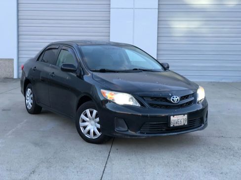 Used 2013 Toyota Corolla L image 4
