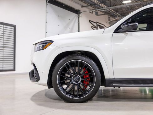 Used 2024 Mercedes-Benz GLS 63 AMG 4MATIC image 18