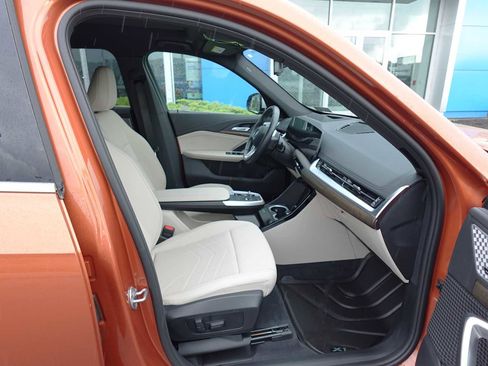 Used 2023 BMW X1 xDrive28i w/ Premium Package image 29