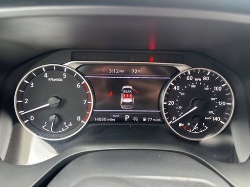 Used 2025 Nissan Rogue SV AWD/4WD image 28