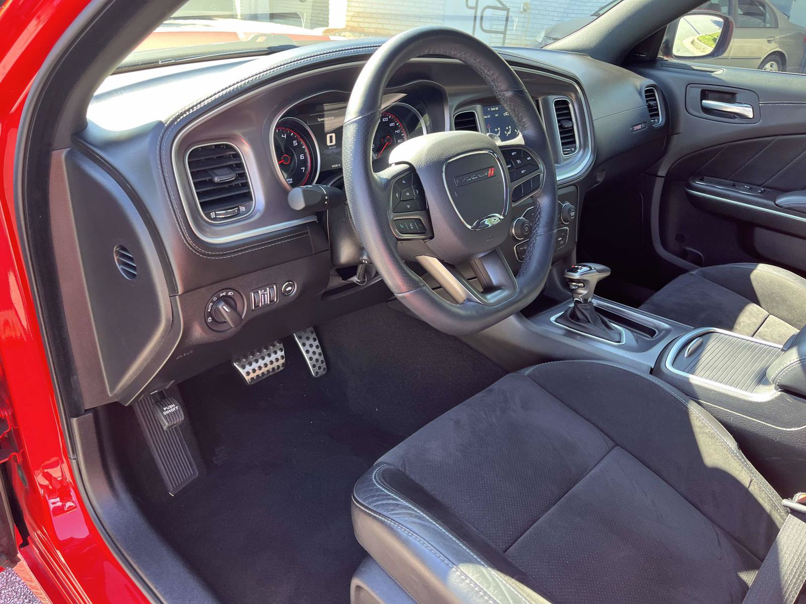 Used 2022 Dodge Charger Scat Pack RWD image 15