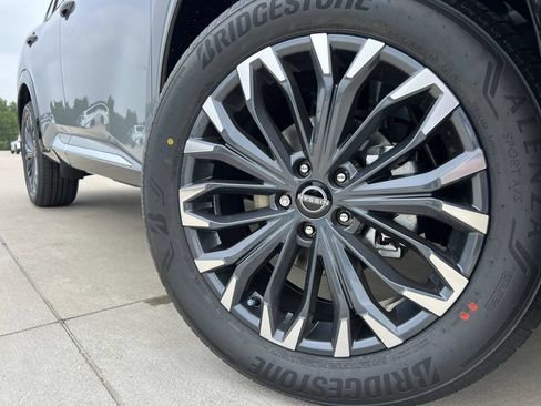 New 2026 Nissan Rogue Platinum w/ Platinum Premium Package AWD/4WD image 7