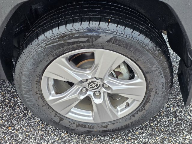 Used 2023 Toyota RAV4 XLE w/ Convenience Package FWD image 34