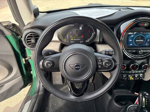 Used 2021 MINI Cooper SE w/ 6.5" Touchscreen Package image 10