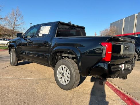 New 2026 Toyota Tacoma SR5 image 7