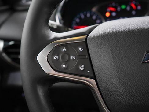 Used 2023 Chevrolet Traverse LT w/ LT Premium Package AWD/4WD image 26