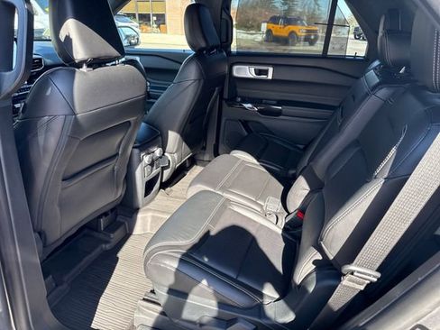 Certified 2021 Ford Explorer ST w/ ST Street Pack image 10