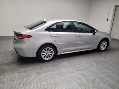 Used 2022 Toyota Corolla LE w/ LE Convenience Package FWD image 10