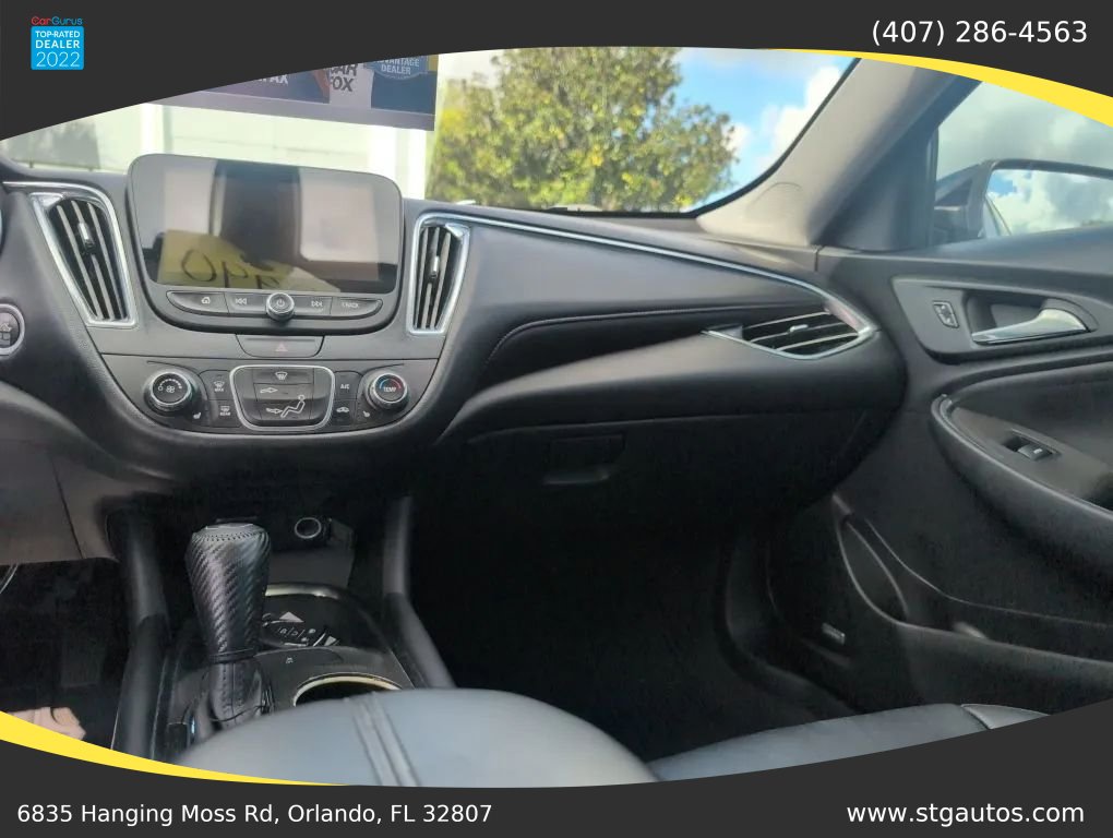 Used 2018 Chevrolet Malibu LT w/ Leather Package FWD image 19