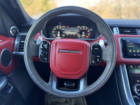 Used 2022 Land Rover Range Rover Sport HST image 26