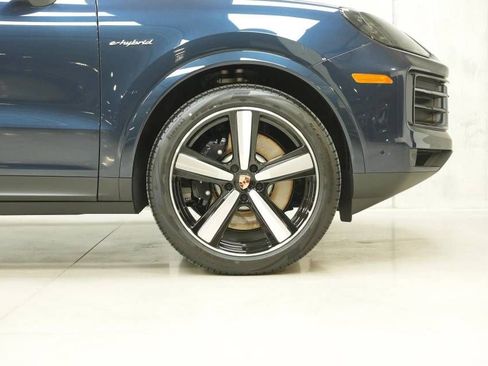 New 2026 Porsche Cayenne E-Hybrid AWD/4WD image 43