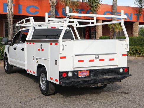 Used 2022 Ford F250 XL w/ Power Equipment Group image 6