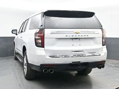Used 2023 Chevrolet Suburban Premier image 12