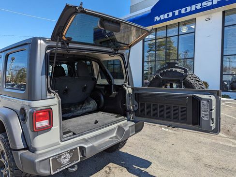 Used 2022 Jeep Wrangler Unlimited Sport AWD/4WD image 40